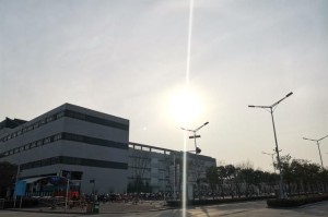 郑州富士康近况，复工与挑战并存