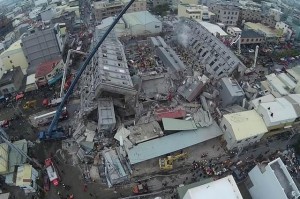 台湾地震，灾害应对与重建的艰难征程