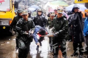 台湾地震，军队救援铁血铸就守护