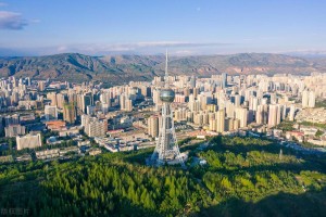 西宁市疫情防控措施的成效与挑战，筑牢高原健康防线