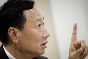 郑州富士康员工坠楼事件，透视制造业困境与劳动者权益保护之痛