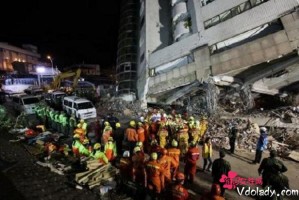 台湾6.2级地震，伤亡回顾与救援行动全面记录