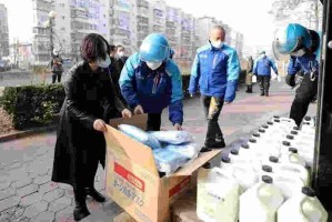 疫情下的城市，天津死亡人数与郑州防疫措施的比较分析