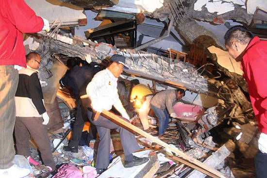 直击台湾地震现场，震撼、救援与重建的交响曲