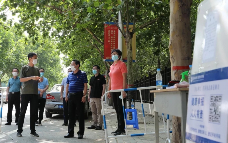 河南省大学生疫情防控，挑战与对策