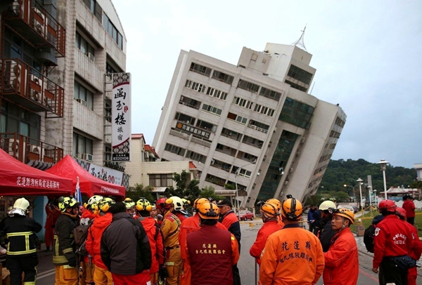 台湾发生地震的新闻