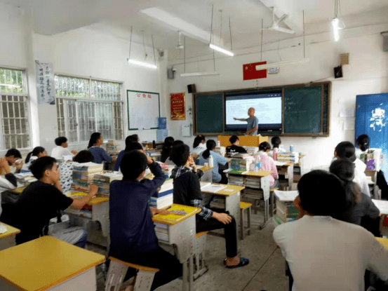 澳门与重庆，携手共抗疫情