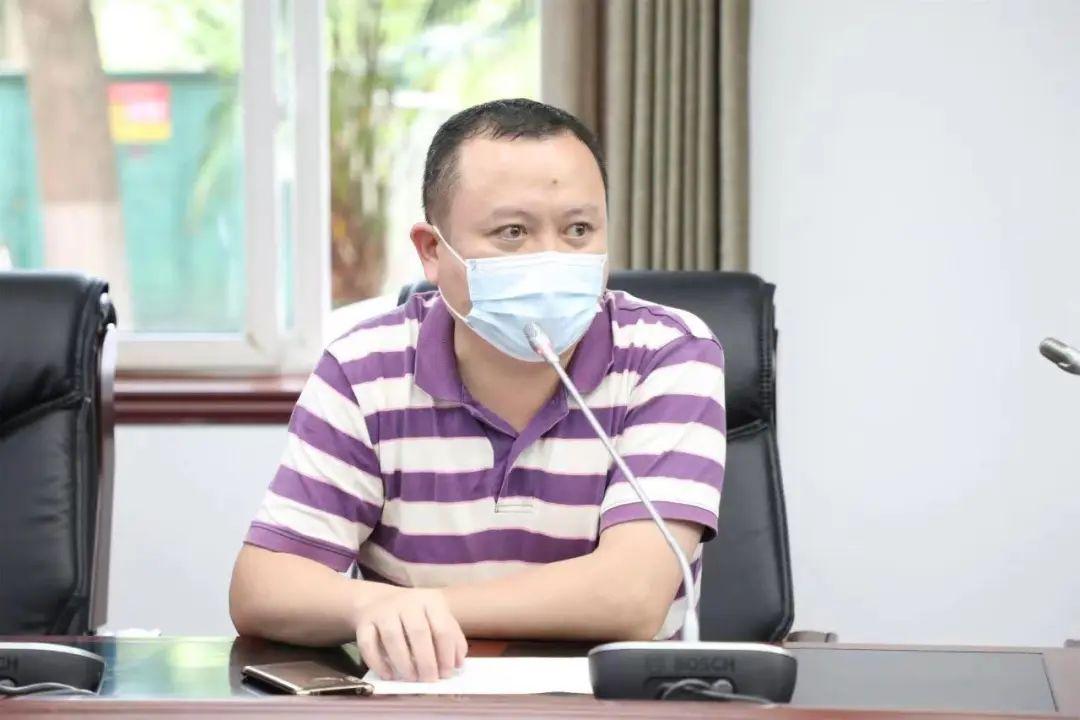 重庆疫情防控咨询热线，守护城市的热线电话