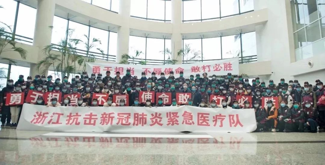 重庆与成都，共同抗击新冠肺炎的挑战与决心