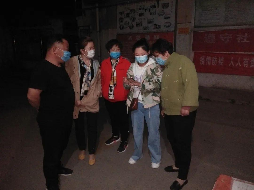 疫情下的双城记，重庆市与西安市的挑战与应对