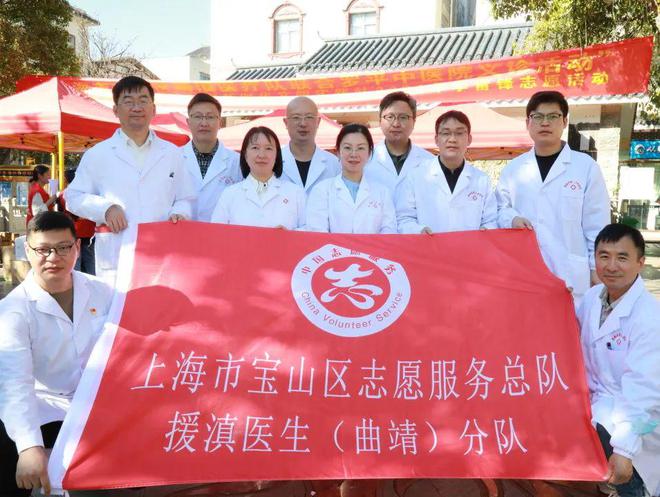 杭州一医师的坚守，医者仁心照亮生命之光