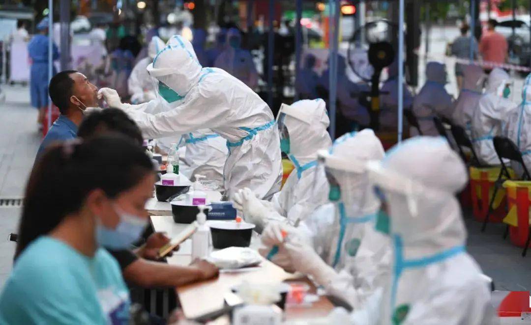 广州疫情，病毒传播快、传播力强，防控面临严峻挑战