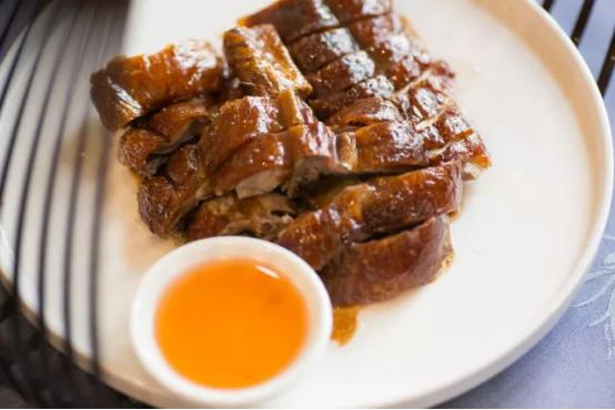 香港疫情风险等级评估与长春病毒的潜在关联分析