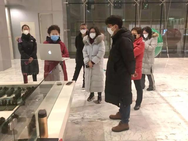 北京疫情当前，挑战、应对与全民责任