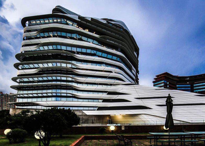 香港最新疫情确诊大厦名单，追踪高风险区域与防疫建议