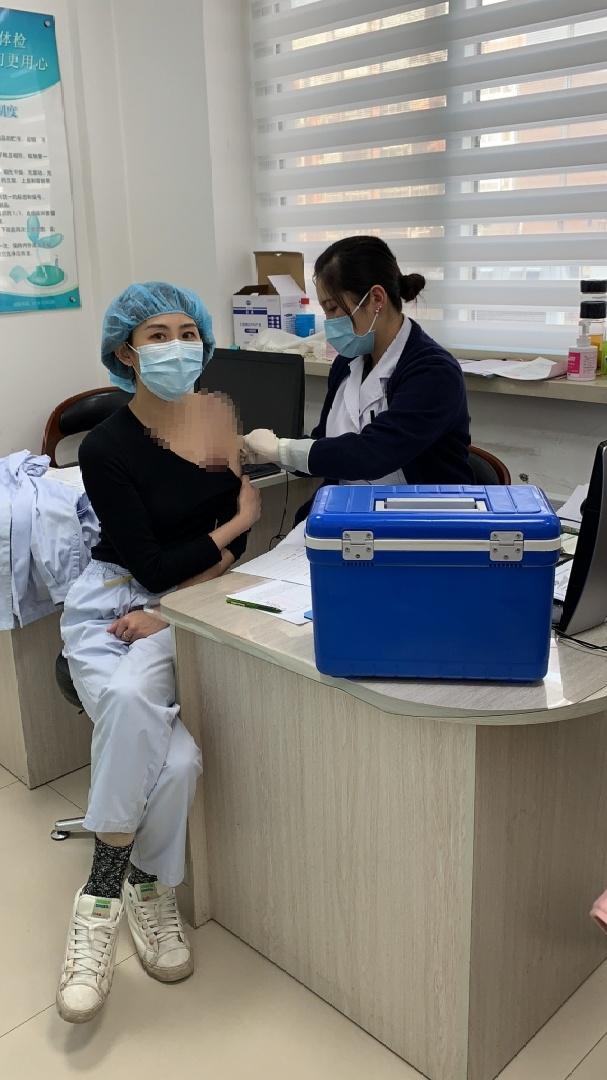 北京生产的疫苗比武汉的好吗？解析中国新冠疫苗的差异与选择
