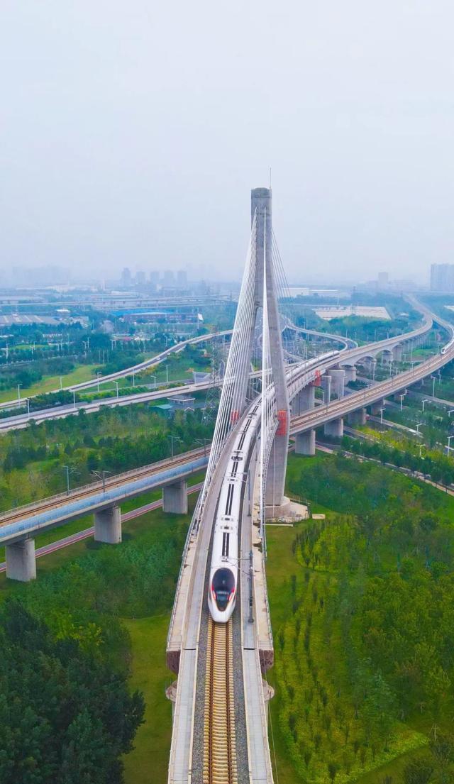郑州什么时候能进北京？解读城市间交通与发展的深层联系