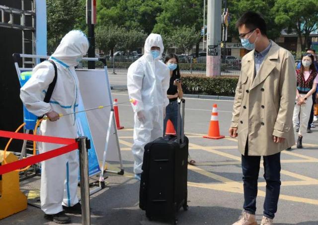 陕西省大学生返校，疫情防控下的校园重启与青春担当