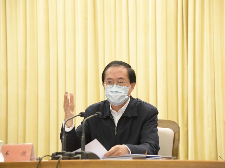 浙江省大学疫情期间的防控政策，措施、成效与启示