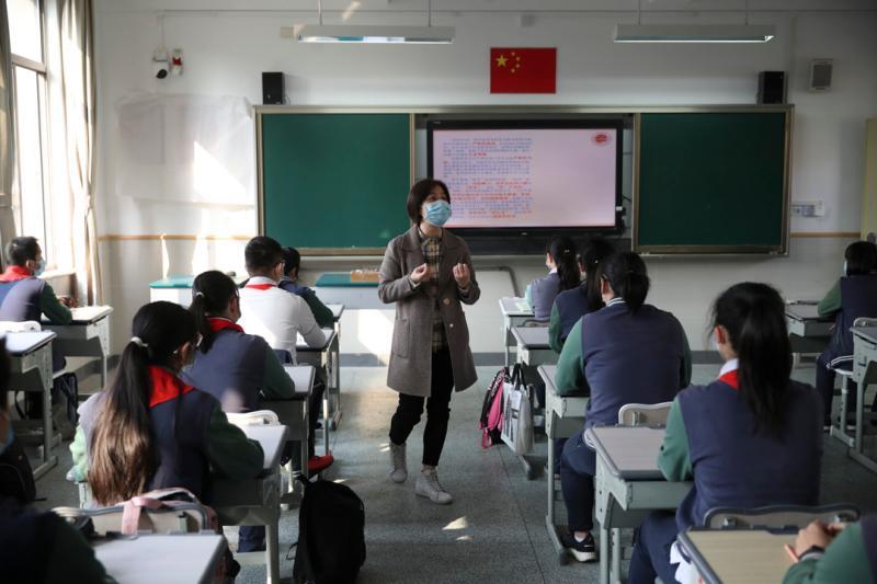 上海大学生返校，新学期的挑战与机遇
