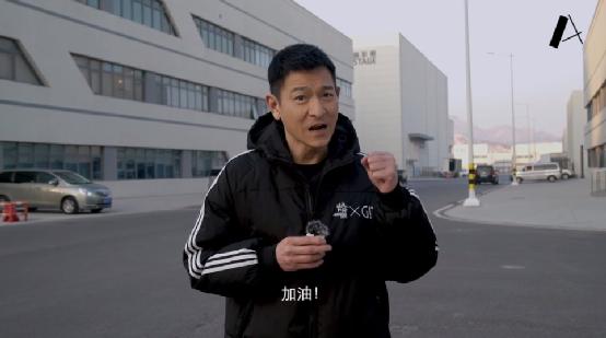 香港疫情新增104例，防控措施再升级，市民需保持警惕