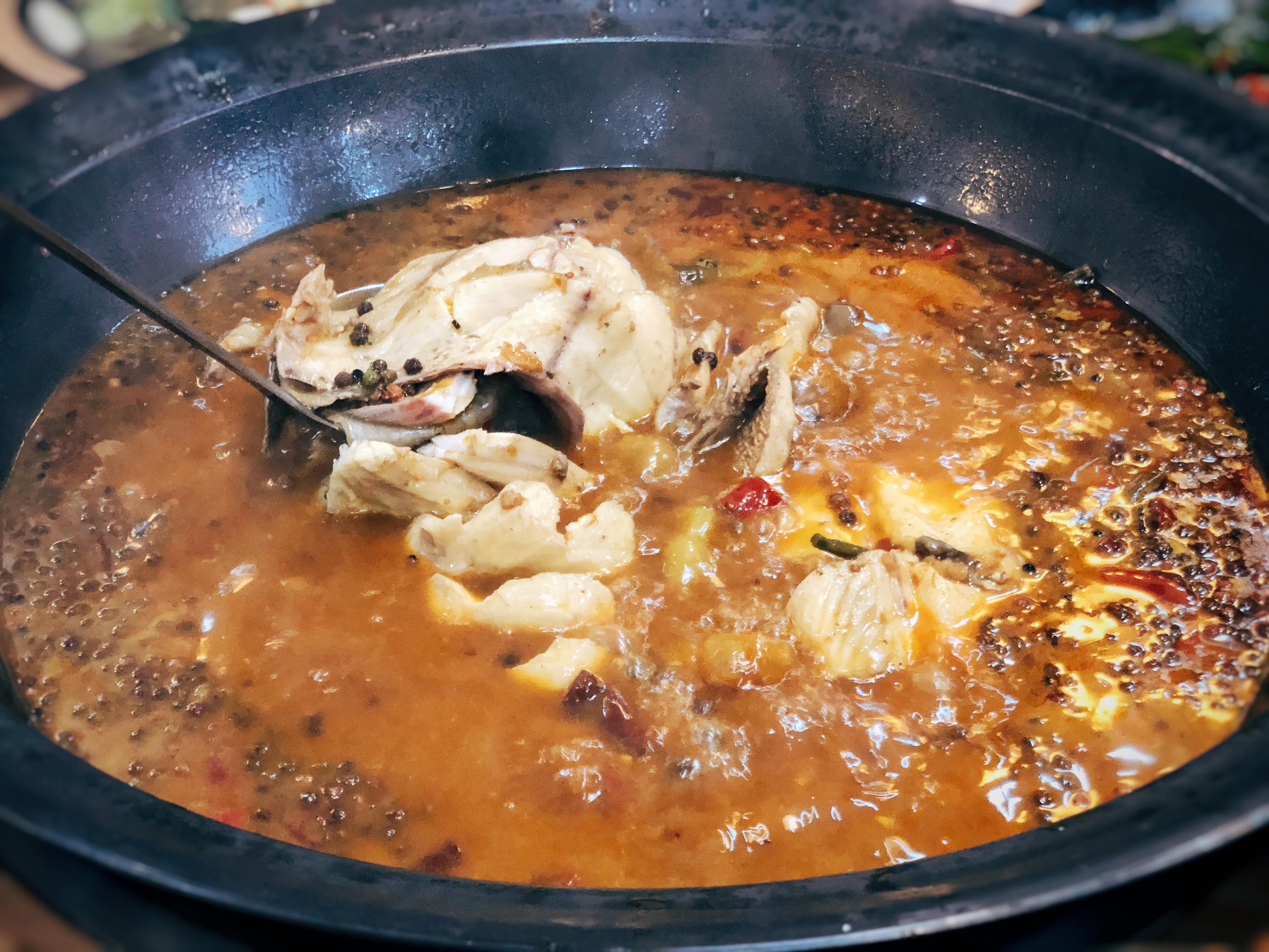 郑州确诊病例在成都活动轨迹引发关注，两地联动防控疫情扩散