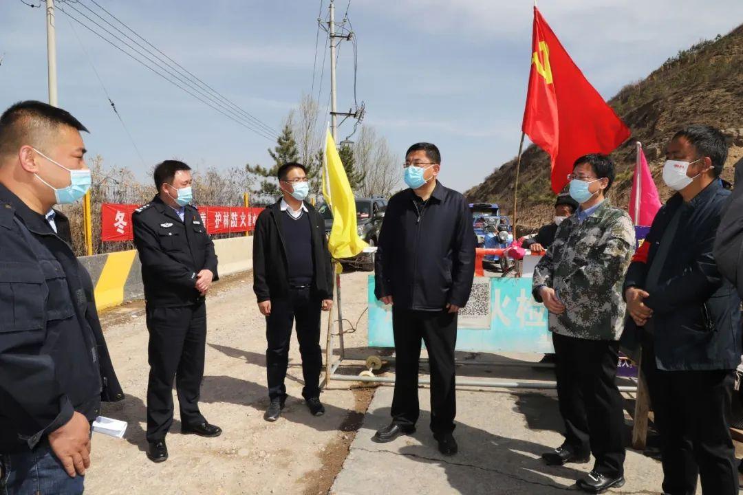 河北石家庄召开疫情防控会议，部署新一轮防疫攻坚战