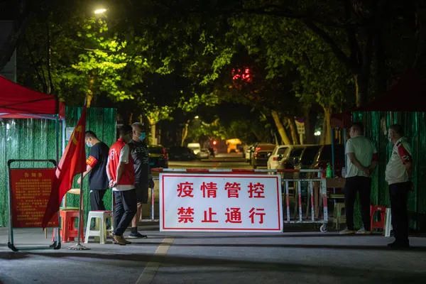 郑州疫情封城2021最新通知，防控措施升级，市民生活如何应对？