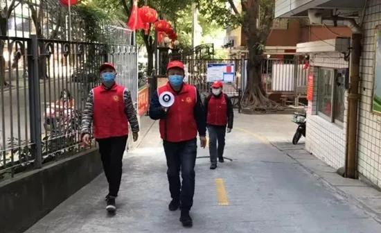 上海市与福州市疫情现状分析与防控措施比较