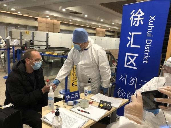 上海疾控与广州，疫情联防联控的经验与启示