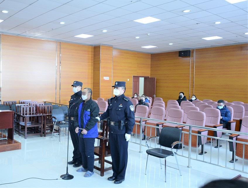 上海新冠疫情防控政策的实践与反思