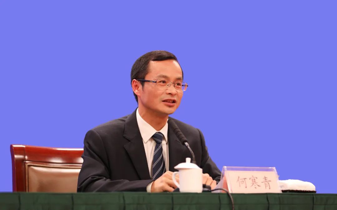 浙江省疫控局何寒青，坚守公共卫生防线的隐形战士