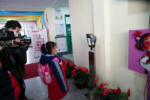 浙江省疫情趋稳，沈阳最新防控措施升级—全国多地精准防疫动态追踪